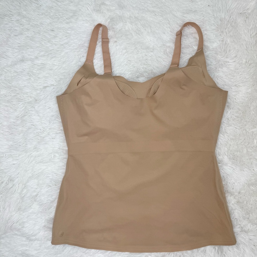 Honeylove Beige Shapewear Tank - Picture 4 of 13